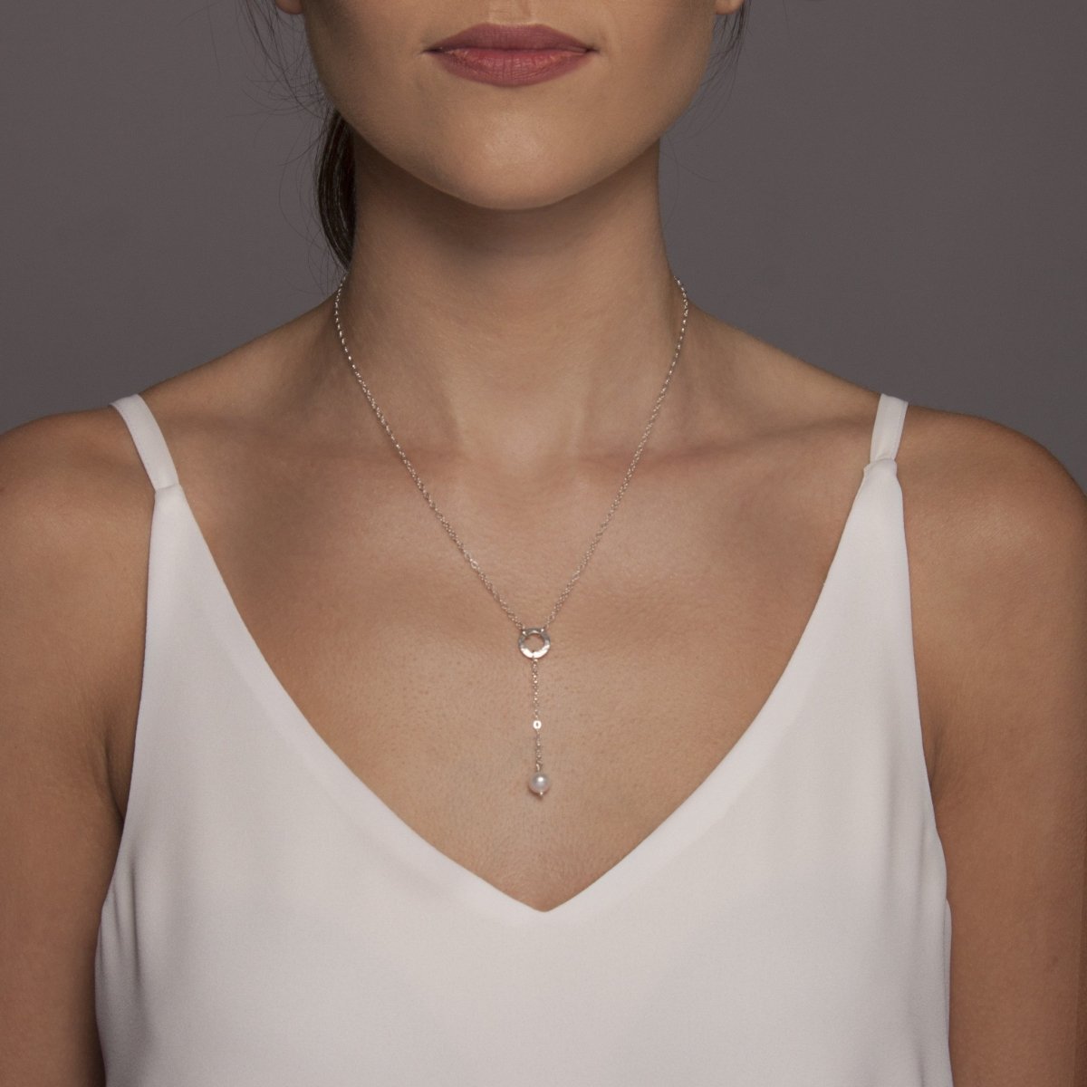 Gold Large Pearl Drop Lariat Necklace | Lily & Roo | Wolf & Badger