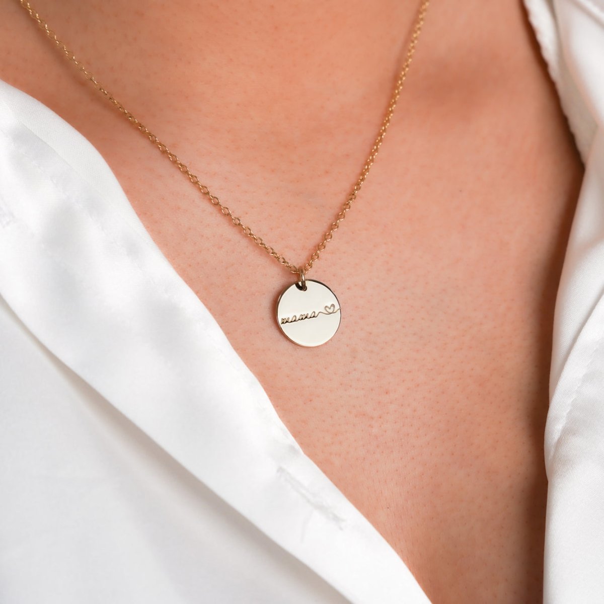 Mama locket discount